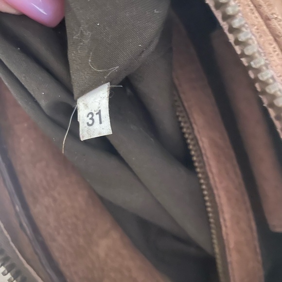 Authentic Vintage Prada leather tote bag - Picture 6 of 10